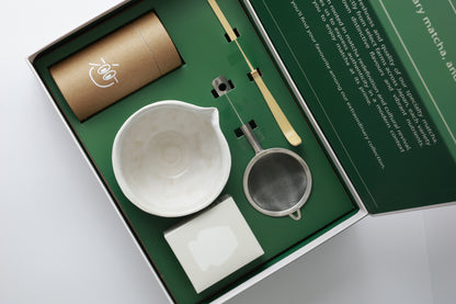 The Aokomi Essential set (inside)